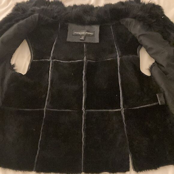 Adrienne Landau Genuine Rabbit & Lamb Black Vest with Leather Back. Size Small. - Picture 4 of 7